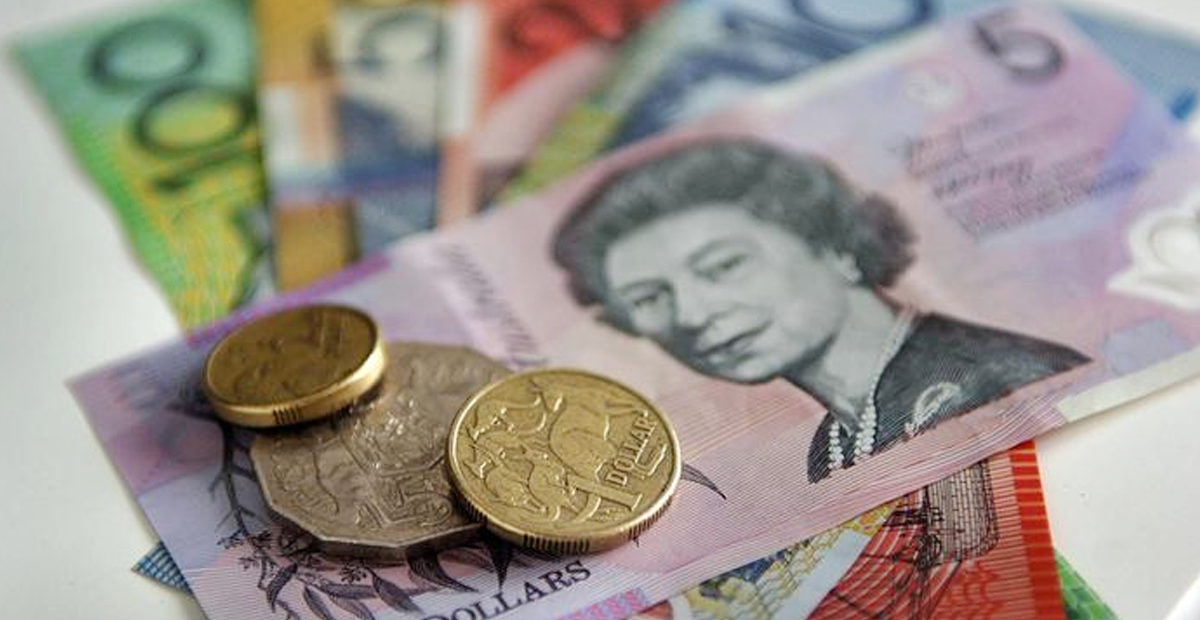 Australian Dollar Dips Amid Renewed