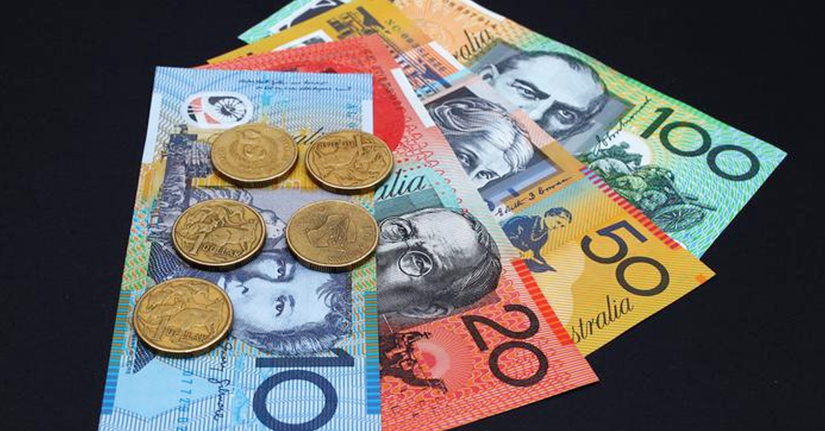 Australian Dollar Falters Amid Stronger US Dollar