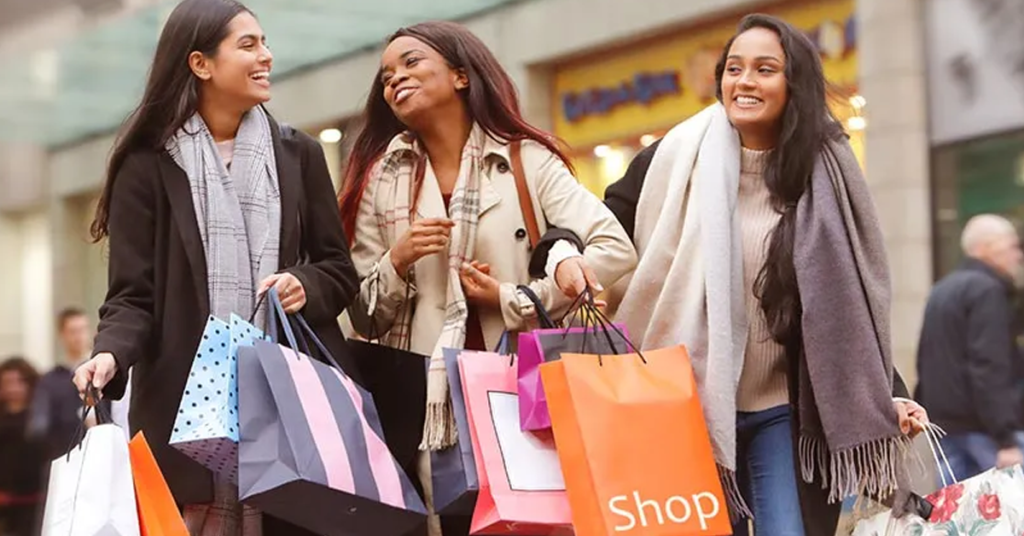 UK Consumer Confidence Declines Due to Economic Uncertainty