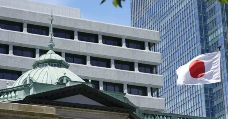 Ex-Chief Economist Predicts BOJ Rate Hike as Early as June