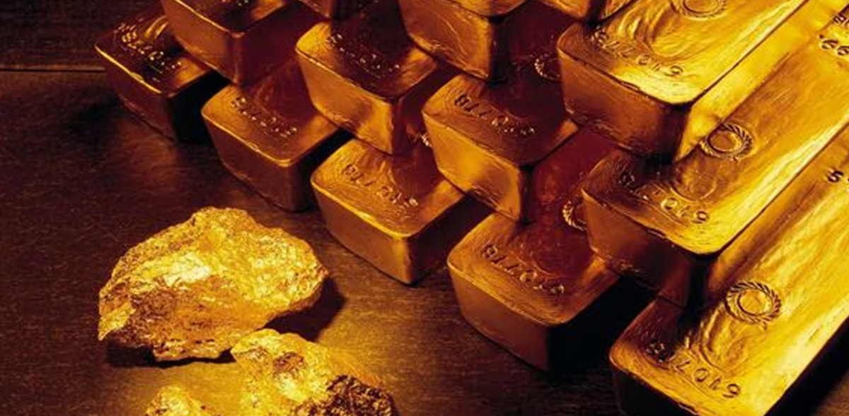 Gold Price Stays Low Amid Rate Concerns