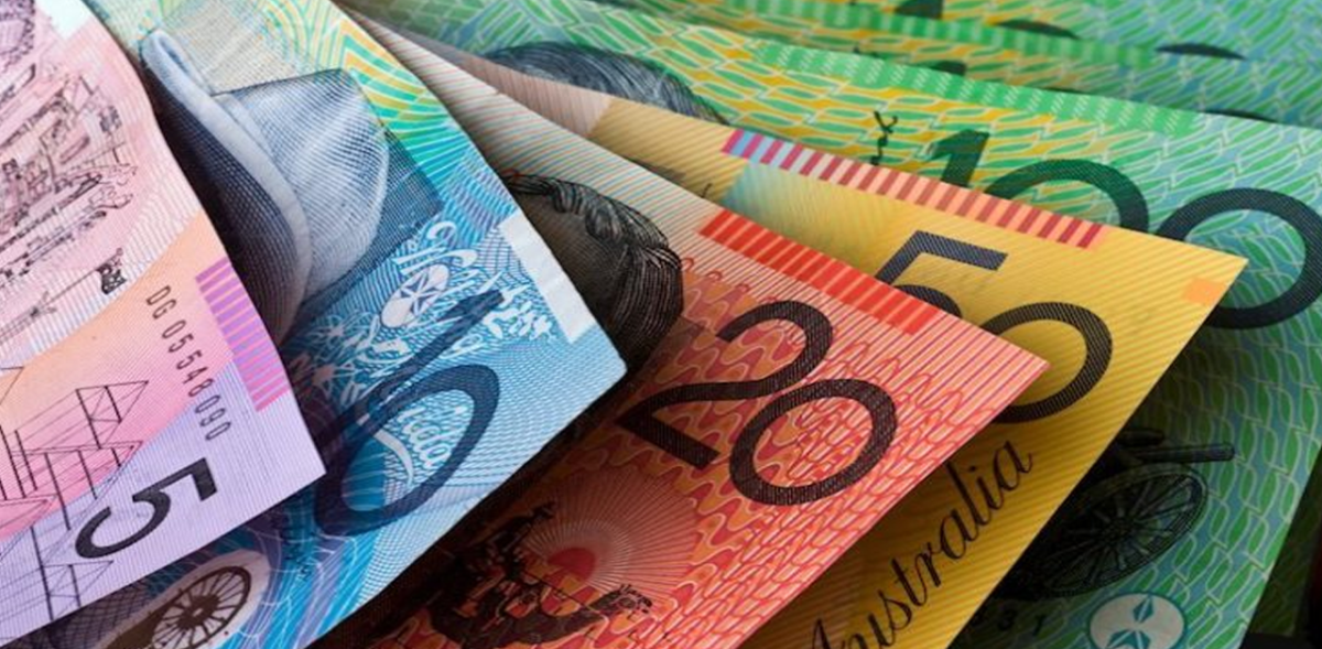 Australian Dollar Advances on Improved Risk Sentiment