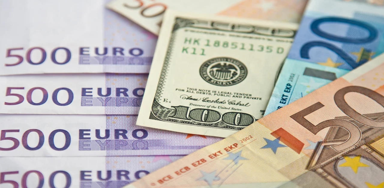 EUR/USD stays below 1.0900; further decline