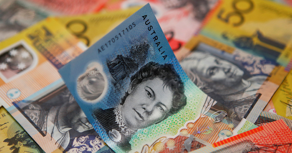 Australian Dollar Slips as China Holds Back on Major Stimulus Measures