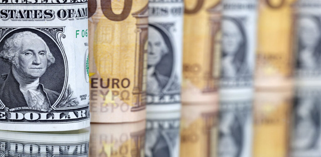 EUR/USD Pressured Ahead of Fed Speeches and US Inflation Data