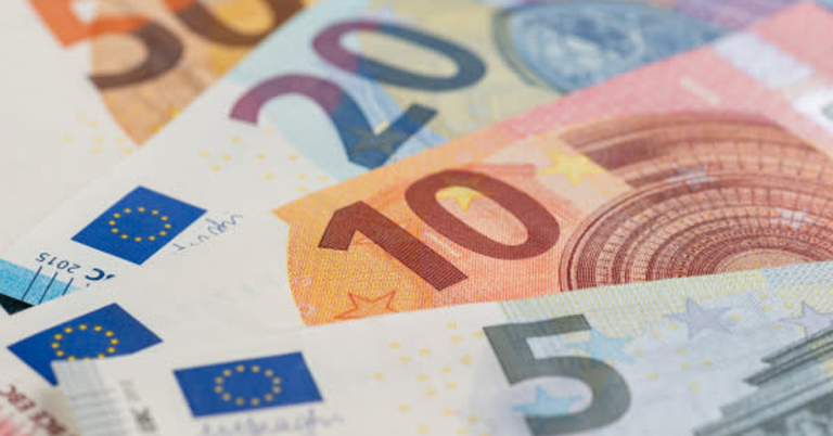 EUR/USD Stalls Recovery Amid Midweek Slowdown